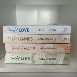 Twisted love series, Colleen Hoover books